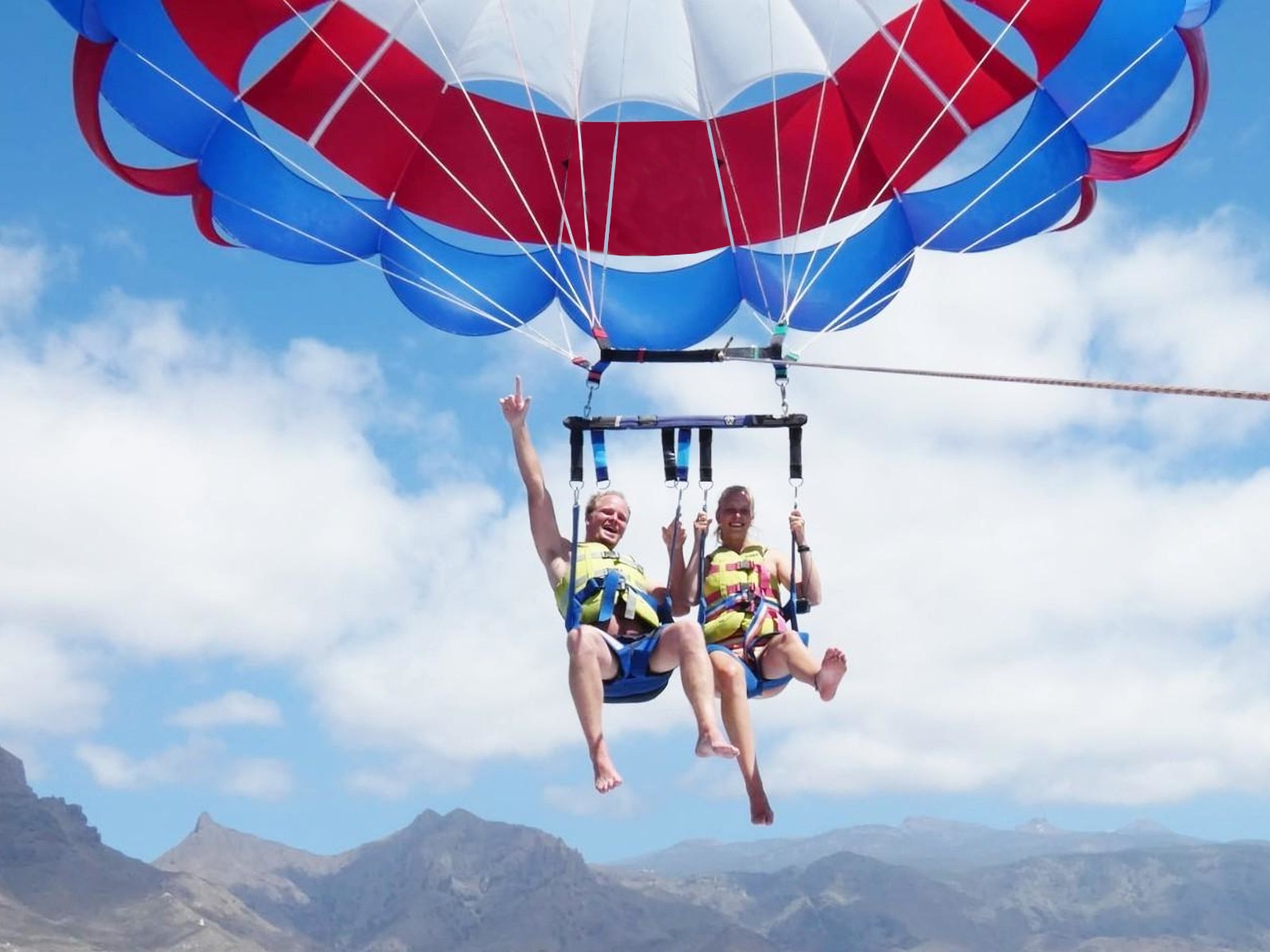 Parascending